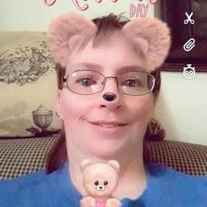 Meet your Posher, Theresa